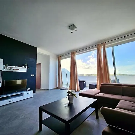 Apartamento Ph In St Paul's Bay Sleeps 9 *