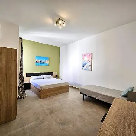 Ph In St Paul's Bay Sleeps 9 Apartament St Paul's Bay